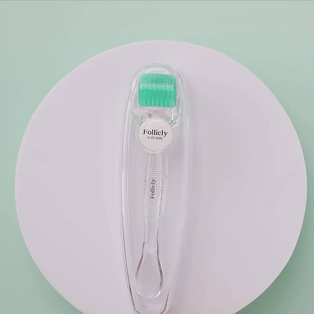Cargar vídeo: Follicly® Derma Roller – 192 Microagujas de Titanio Auténticas
